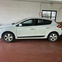 RENAULT Megane Mégane 1.5 dCi 110CV Luxe-DA SIST