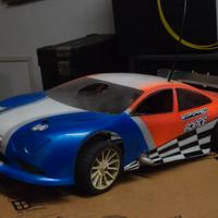 Auto RADIOCOMANDATA Team Magic G4 WD con motore