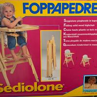 Seggiolone Foppapedretti.  Colore legno naturale.