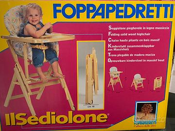 Seggiolone Foppapedretti.  Colore legno naturale.