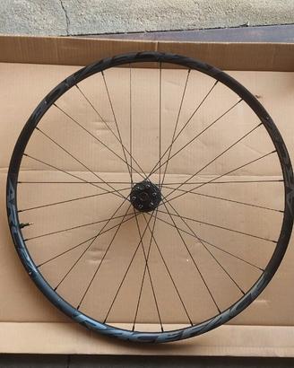 Coppia di ruote MTB 29" RACEFACE ARC 27 Offset