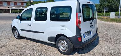 Renault Kangoo maxi