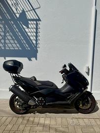 YAMAHA T-MAX 530 ABS