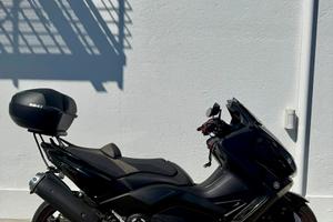 YAMAHA T-MAX 530 ABS