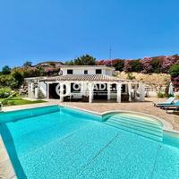 Villa a Domus de Maria