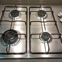 Piano cottura 4 fuochi gas