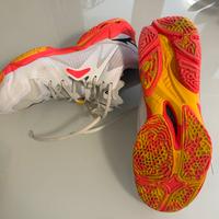 Scarpe pallavolo MIZUNO WAVE LIGHTNING Z8 MID