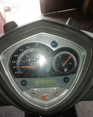 Scooter kymco agility 50 4t R16 2009
