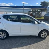 Hyundai i10 Login 1.0 Benzina 2015 – Unico Proprie