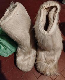 Stivali vintage in pelliccia