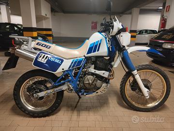 Suzuki DR 600 - 1989