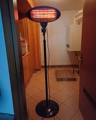 Lampada riscaldante con piantana