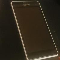 cellulare Sony xperia E1  (per mercatini)