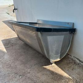 Lavabo in acciaio inox