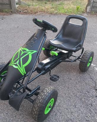 go-kart a pedali per bambini