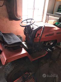 trattorino tagliaerba