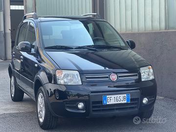 Fiat Panda 1.2 Climbing metano per NEOP tettuccio