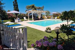 Villa con piscina disponibile dal 13 al 20 settemb