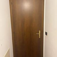 Porte in legno con telaio