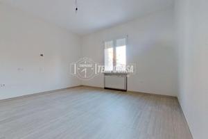 AMPIO TRILOCALE RISTRUTTURATO - VIA DEI PASSERI