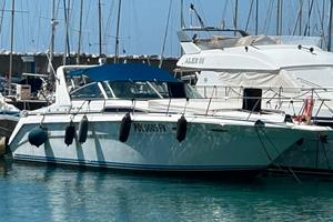 Barca a motore Sea Ray 37