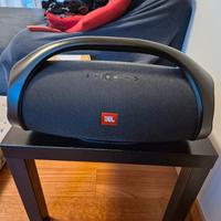 Jbl boombox 1