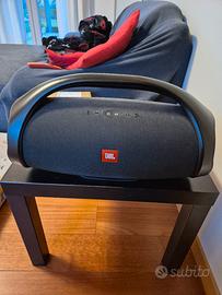 Jbl boombox 1