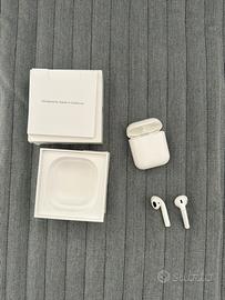 Apple AirPods 1 usate come nuove