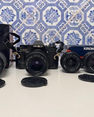 Minolta X-300 + 3 obiettivi + flash – kit completo