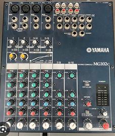 Mixer yamaha mg 102 c