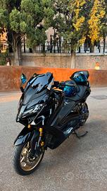 Tmax 560 Techmax