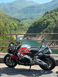 Aprilia tuono rr v4