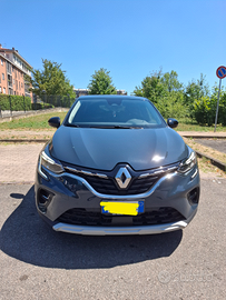 Renault Captur full hybrid come nuova