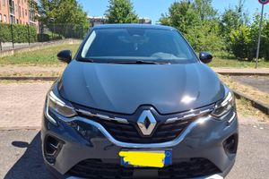 Renault Captur full hybrid come nuova