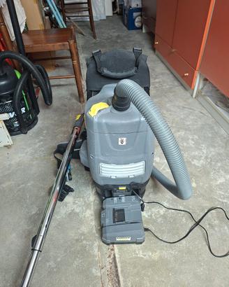 aspirapolvere a spalla a batteria karcher