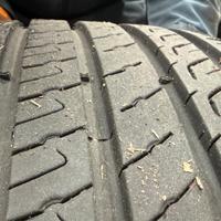 Pneumatici con cerchio