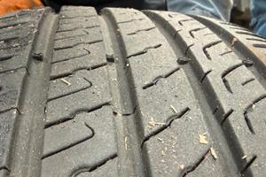 Pneumatici con cerchio