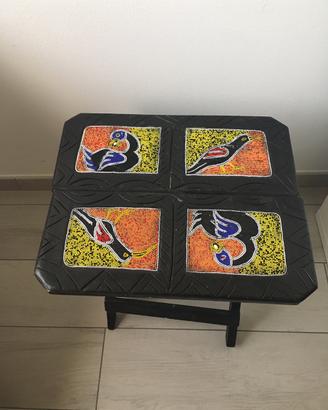 Tavolino pieghevole originale africano in legno