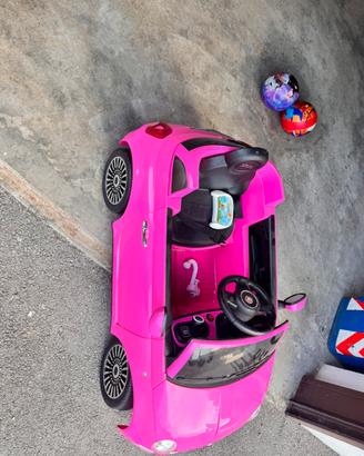 Auto giocattolo elettrica