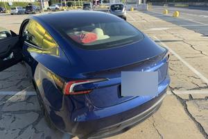 Tesla Model3 Rwd per ModelY