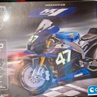 Yamaha Clementoni costruzione