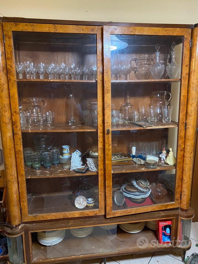 Credenza antica Arredamento e Casalinghi In vendita a Agrigento