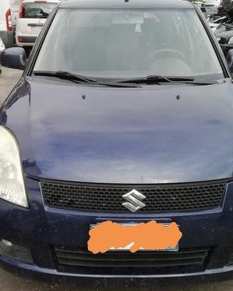 Suzuki Swift 1.3 Benzina Anno 2005 Per Ricambi