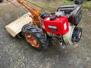 Motocoltivatore diesel con avviamento elettrico