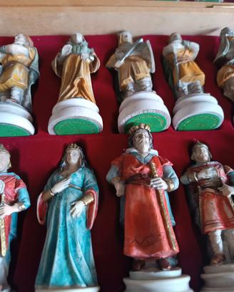 Scacchi artistici medievali NIGRI dipinti a mano