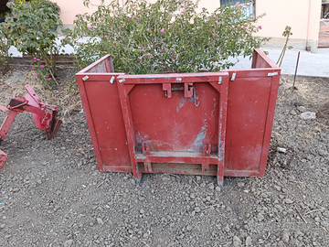 Cassone per trattore