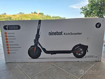 Monopattino elettrico segway