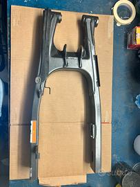 Forcellone xl 700 transalp