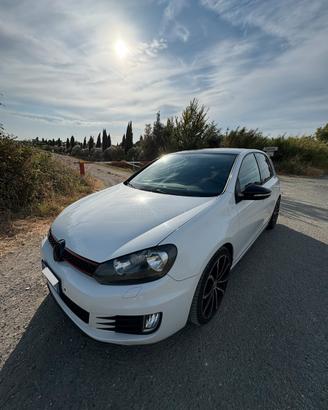 Volkswagen Golf VI GTI DSG