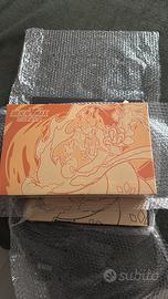 Charizard VMAX Battle Gift Box